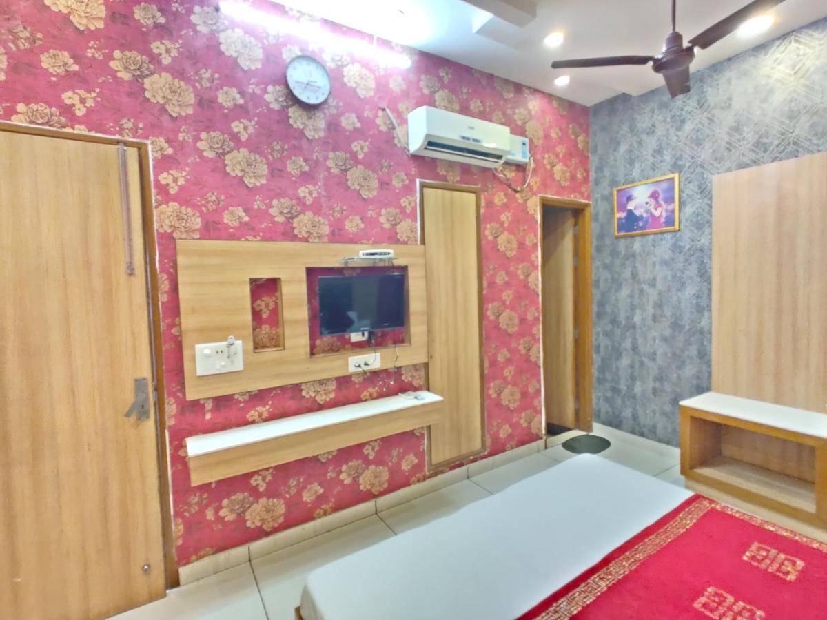 Hotel Robin Inn Амритсар Екстериор снимка